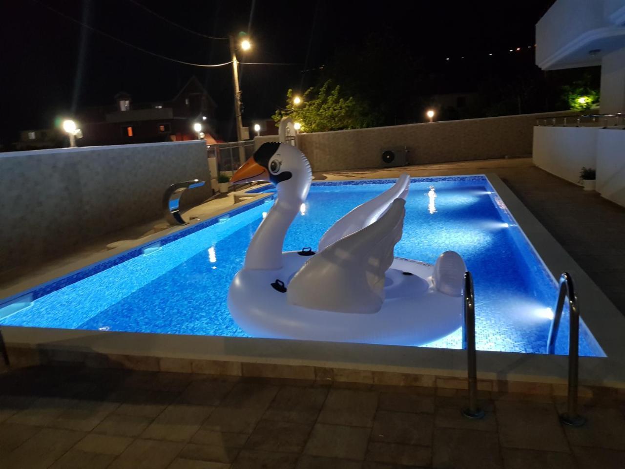 Bianca Apartments Herceg Novi Exteriör bild